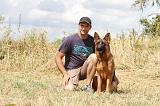 ADULTE ET CHIEN 003
